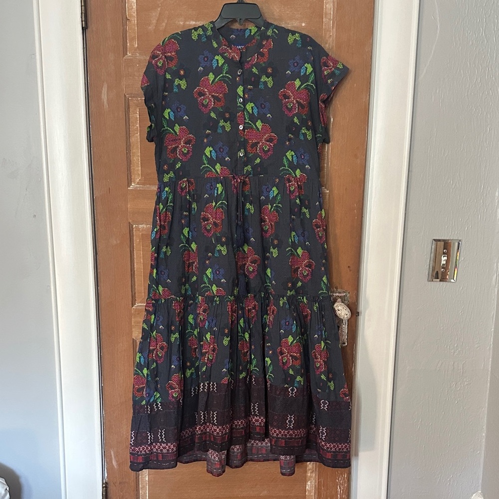 Ro’s Garden Mumi Midi Dress